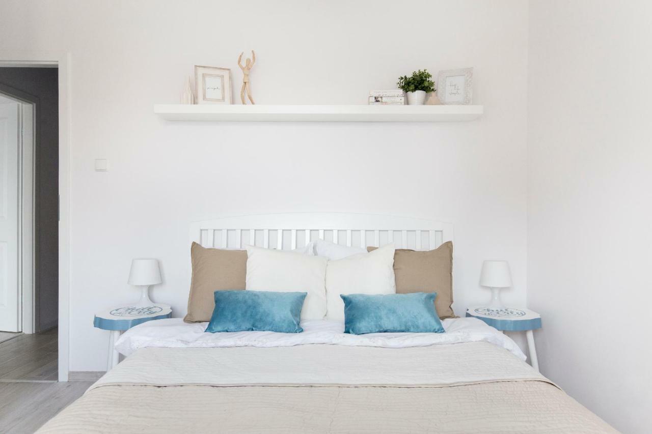 Apartament Blekitny | Chill And The City Apartments กดัญสก์ ภายนอก รูปภาพ